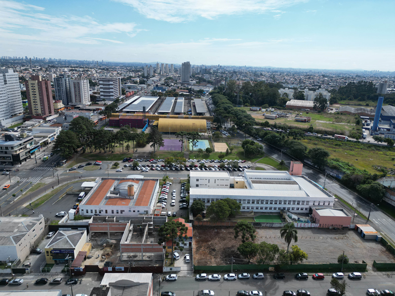 Escola de educação especial no Capão Raso recebe obras para ampliar ...